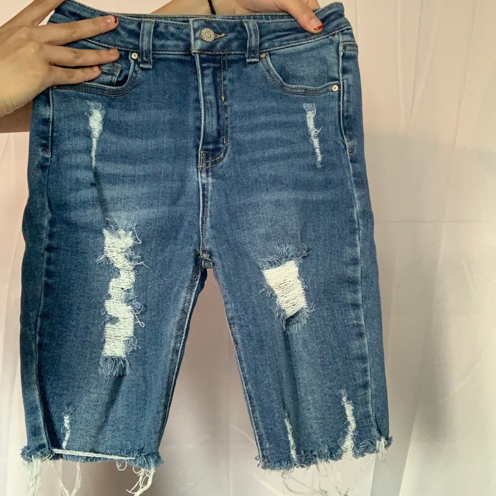 Women’s Capri Shorts
